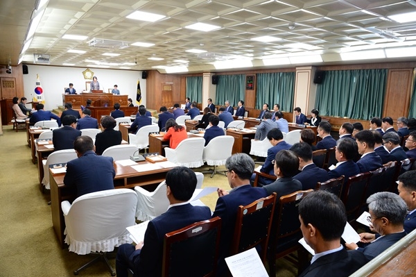 지난 10월 15일 광주북구의회 임시회 본회의 모습.