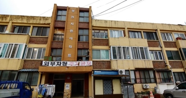 광주 서구 광천동 시민아파트 전경.