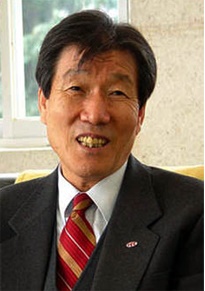 고 강신석 목사.