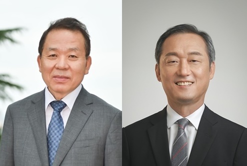 최근 징계를 두고 갈등이 표출된 김이수 조선대학교 법인이사장(왼쪽, 헌법재판관)과 민영돈 조선대학교 총장.